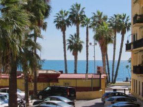 Apartamento a 50 metros de la playa malagueta con vistas al mar